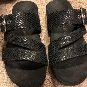 Vionic orthaheal slide sandals